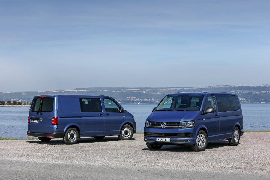  Volkswagen Transporter Kasten (T6) 2015 года  (WW) (фото 11 из 15)